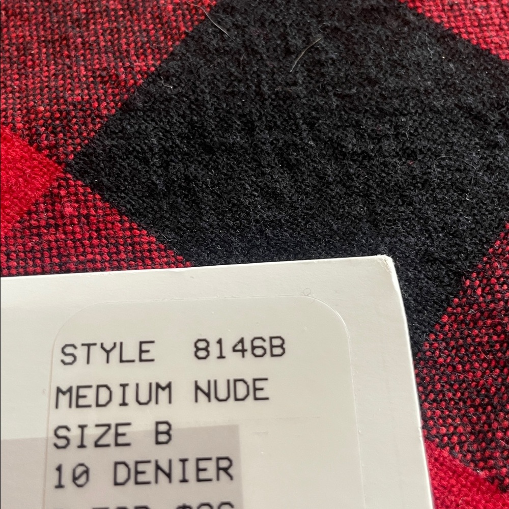 🌸NIP Nordstrom Ultra Sheer Hosiery - Womens size B - Picture 4 of 8